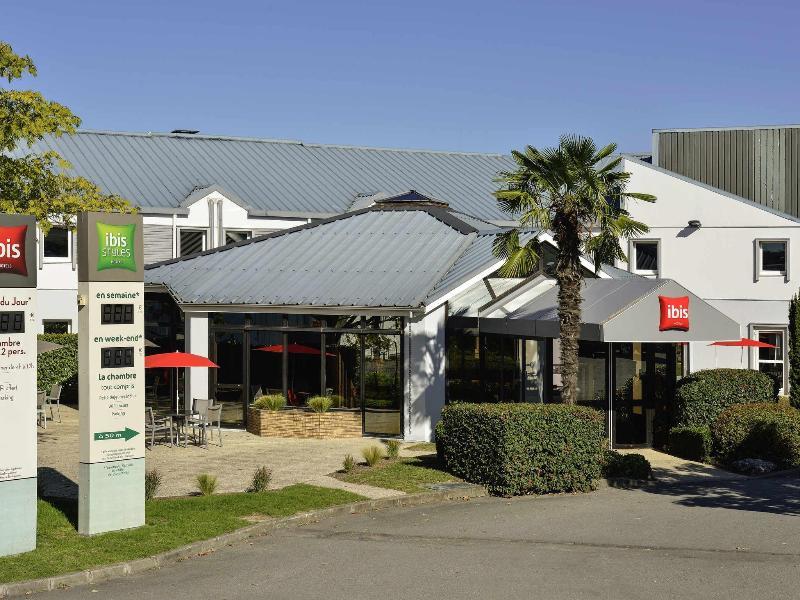 Отель Ibis Angouleme Nord Champniers  Экстерьер фото